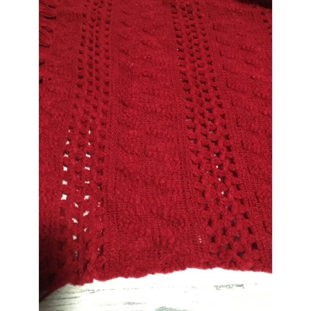 Red knitted 19”x35” infinity scarf with tassels